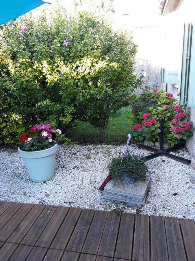 Ocean Campagne Liberte Bed and Breakfast Aigrefeuille-dʼAunis Buitenkant foto